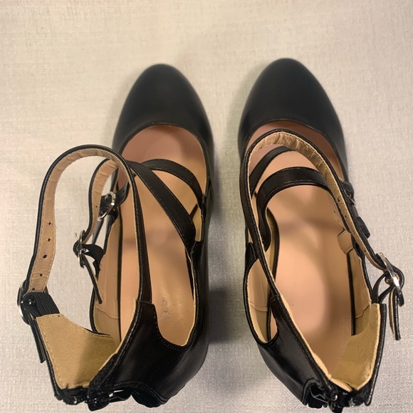 New black leather Mary Jane strappy 4” block heel three buckles rear zipper - Picture 10 of 16